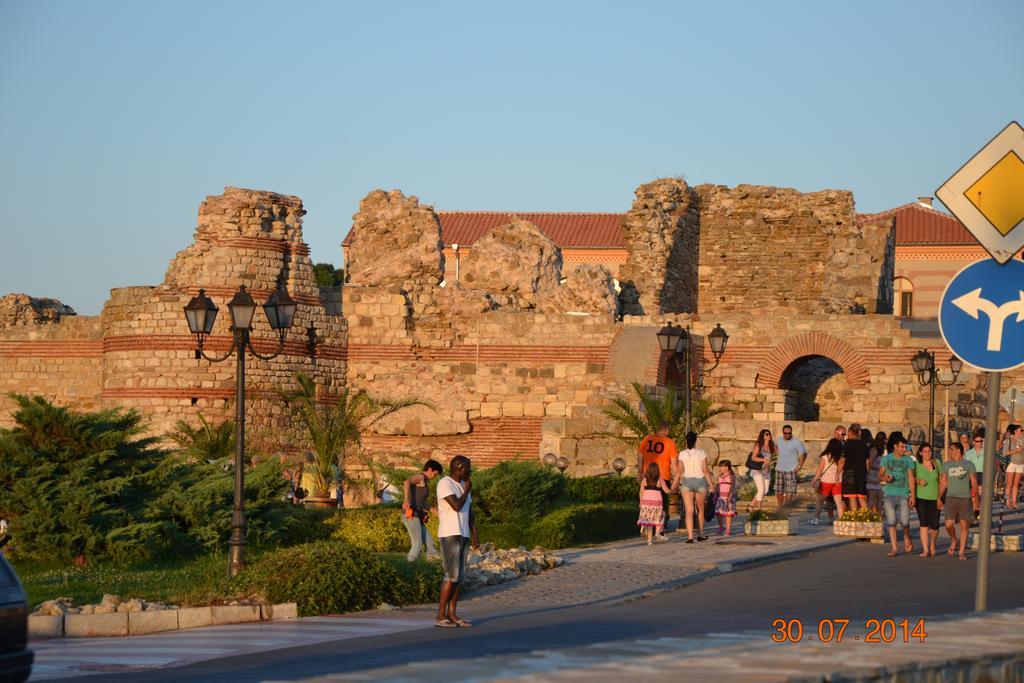 Nirvana Guest House Nesebar Exterior foto